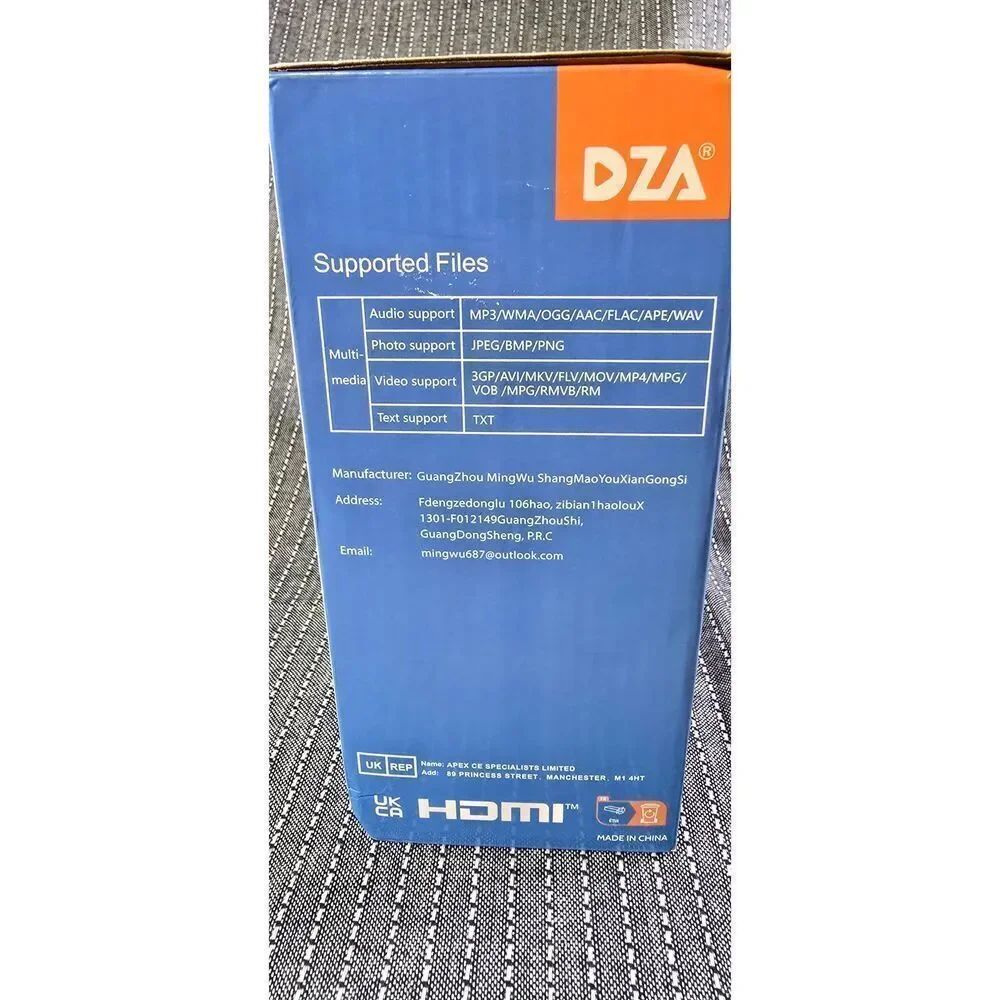 DZA LED Portable and Compact Projector - Picture 3 of 4